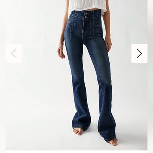 Free People Jayde Flare Jeans - Tulsa Blue - 29 - NWT